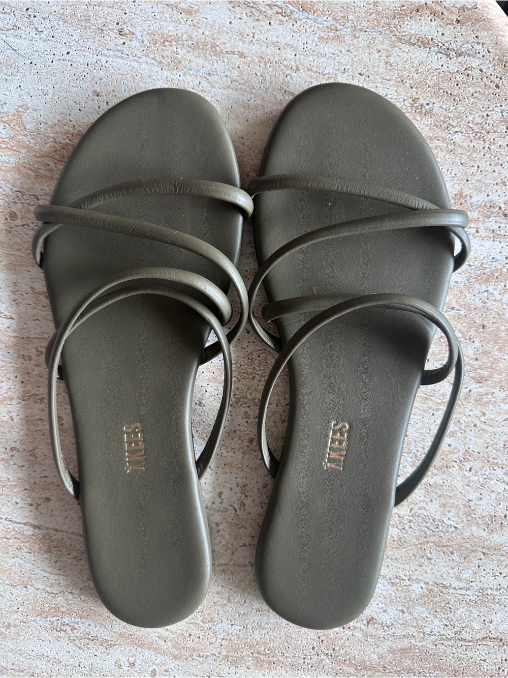 TKEES Olive Green Strappy Flat Sandals Women’s 9 EU 40